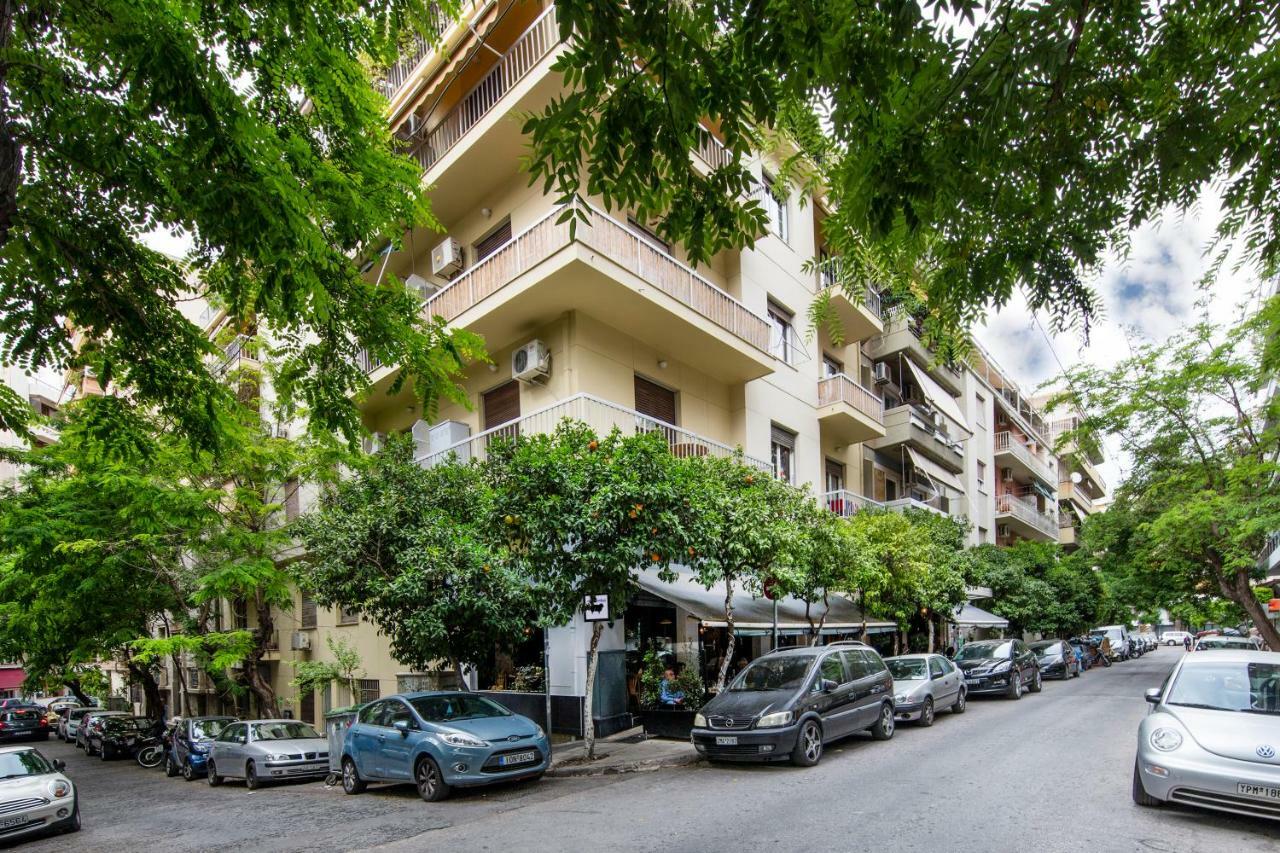 Stunning Αpartment Ιn Τhe Heart Athens. Apartment ภายนอก รูปภาพ